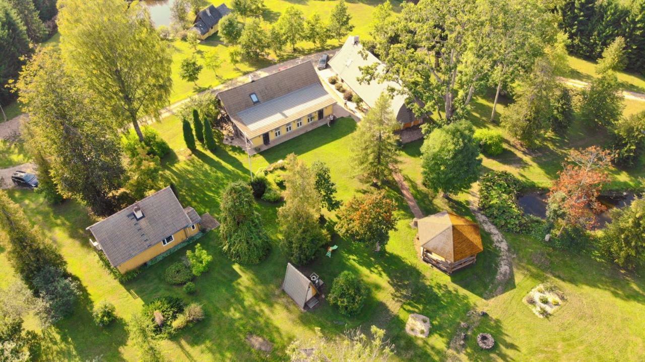 Truu Holiday Houses Ivaste Esterno foto